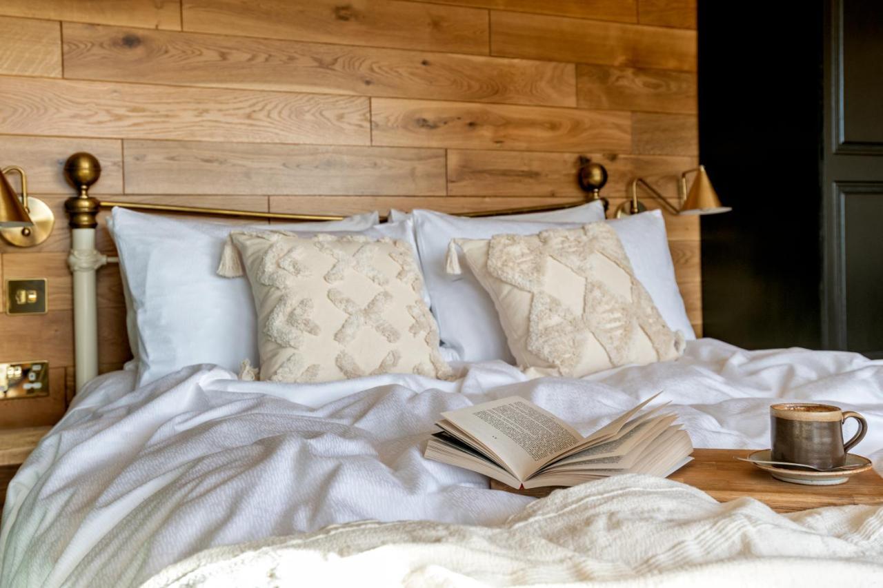 Alba - Charming Boutique Forest View Cabin With Hot Tub In Ballater Ngoại thất bức ảnh